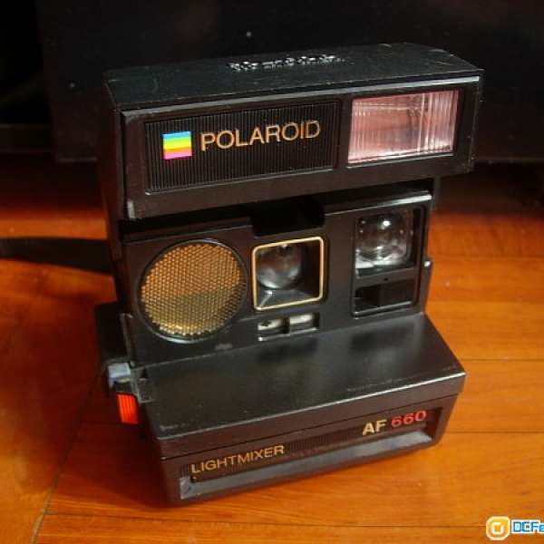 Polaroid  Lightmixer AF660  即影即有相機
