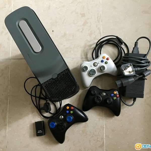 Xbox 360 連3個手掣