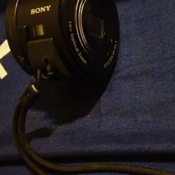 Sony qx10