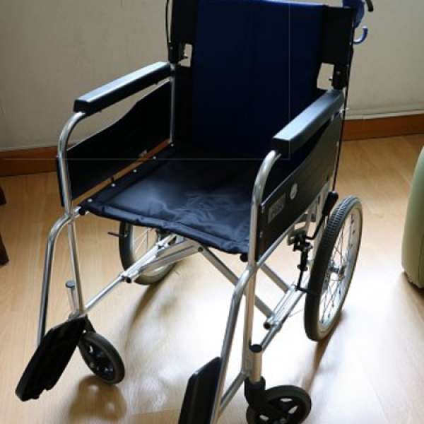 95%新 - 日本品牌 MIKI 鋁合金輕便輪椅
