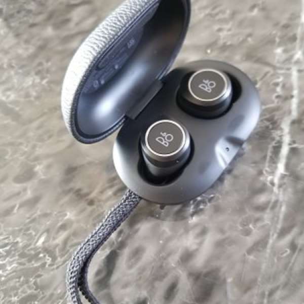 95% new B&O E8 bluetooth wireless earphone 藍牙耳機