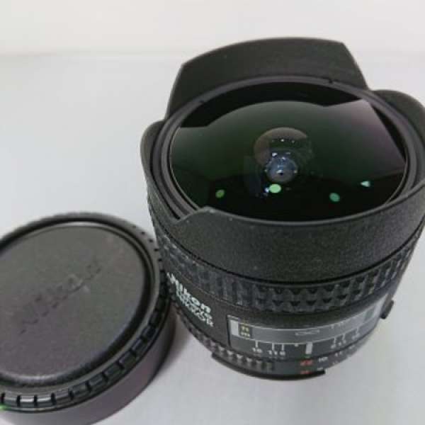 Nikon AF Fisheye-Nikkor 16mm f/2.8D