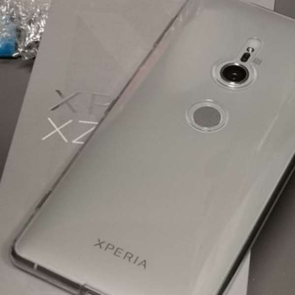 出售95%new Sony XZ2 銀色 衛訊行貨 兩年保養