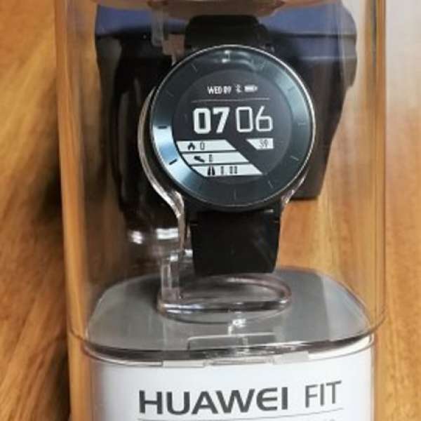 HUAWEI FIT 智能健康手錶