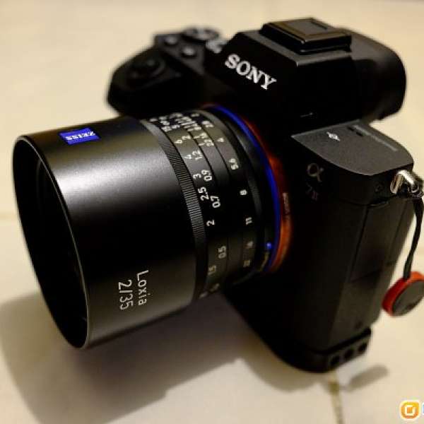 Sony A7 II / A7M2  行貨有保至7月 / Carl Zeiss Loxia 35mm F/2