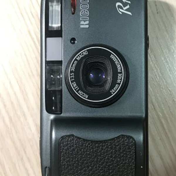 Ricoh R1 菲林機