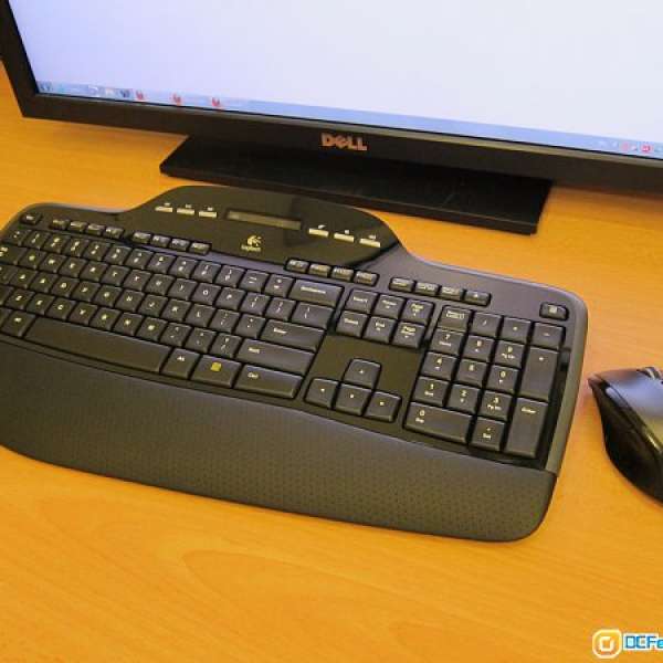 Logitech羅技 MK710 Wireless Keyboard