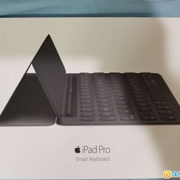 iPad Pro 9.7吋連Smart Keyboard 128GB 4G 版