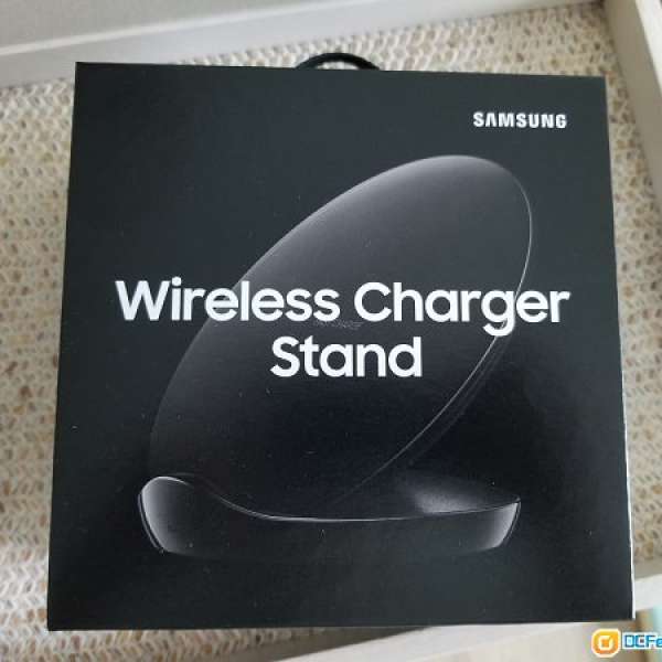 全新Samsung Wireless fast charger 快速無線充電