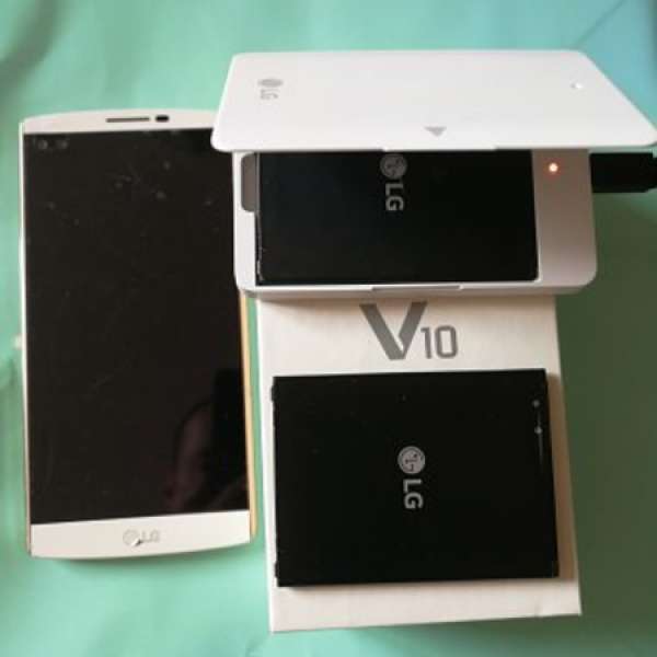 港貨LG V10 手機, <唔著機>, 包原廠外置差電器, 原裝電池X2