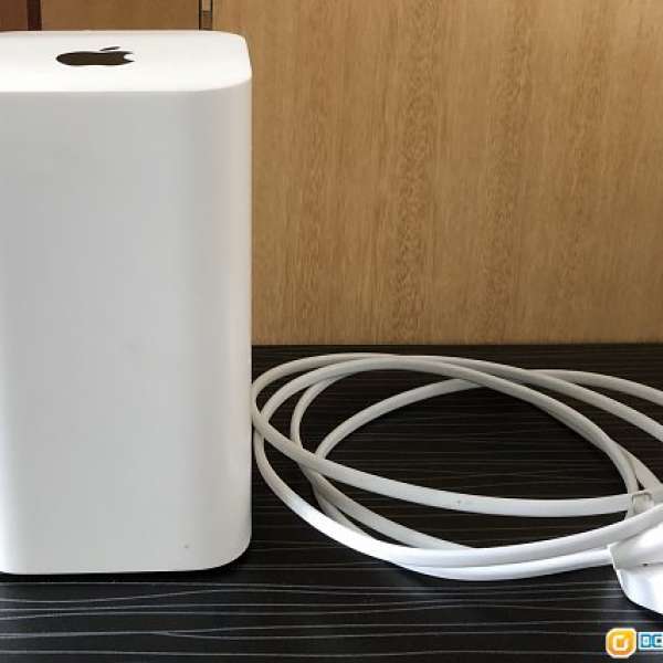 88% New Apple AirPort Extreme A1521