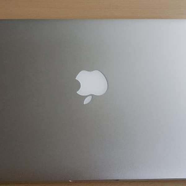 95% New Macbook pro 13" i5 2.8GHZ  8G Ram 512GB (mid 2014)