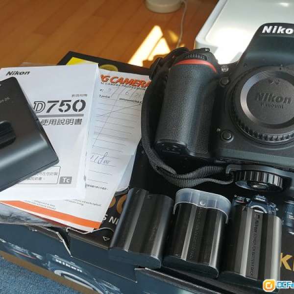 Nikon D750 使用未夠一年