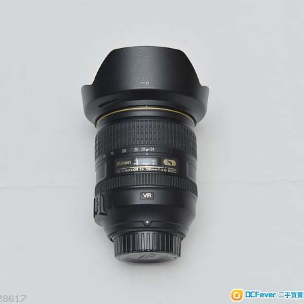 Nikon AF-S 24-120mm f/4 ED VR