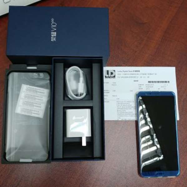 Huawei V10 藍色 6gb ram + 64 gb rom (水貨)