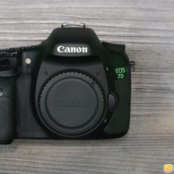 Canon EOS 7D  (9成新)
