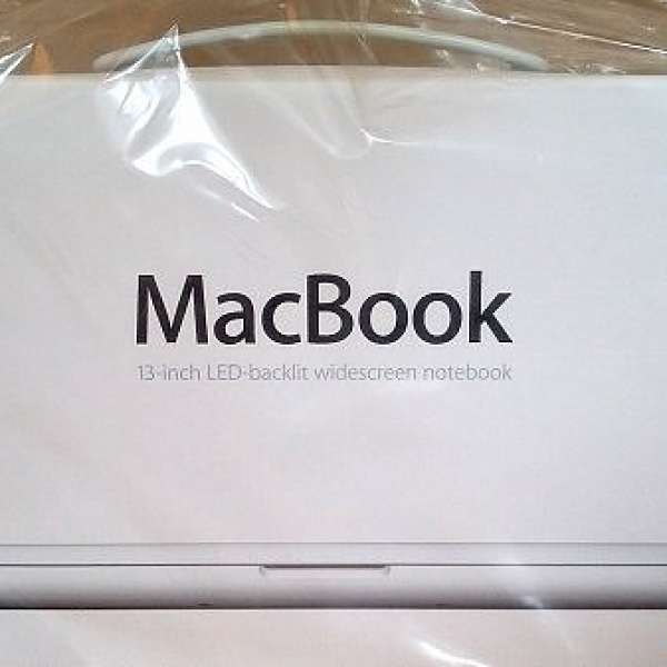 平賣全新白色 收藏級 MacBook 13.3吋 White Polycarbonate "Unibody" apple Mac