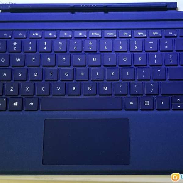 Microsoft Surface Pro 實體鍵盤保護蓋
