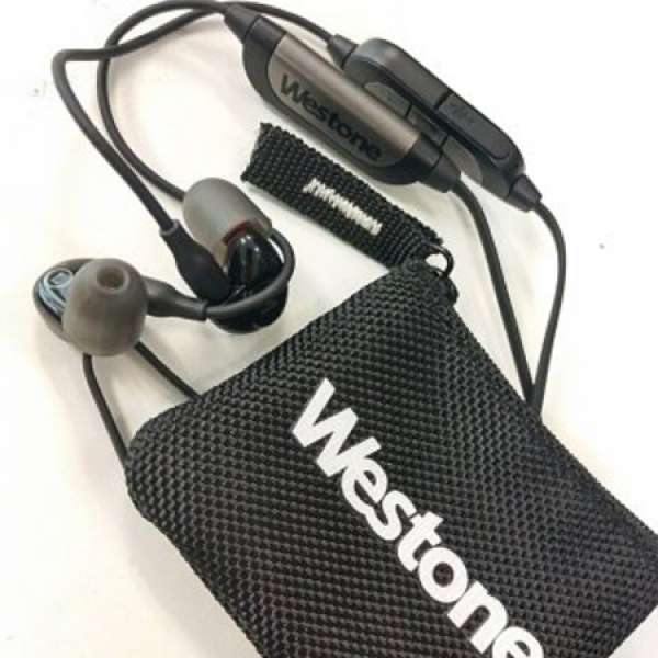 Westone WX bluetoon wireless earphone