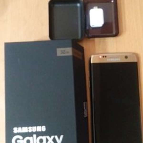 Samsung galaxy s7 edge  32gb   金色 雙咭雙待