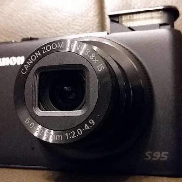 Canon Powershot S95 大光圈