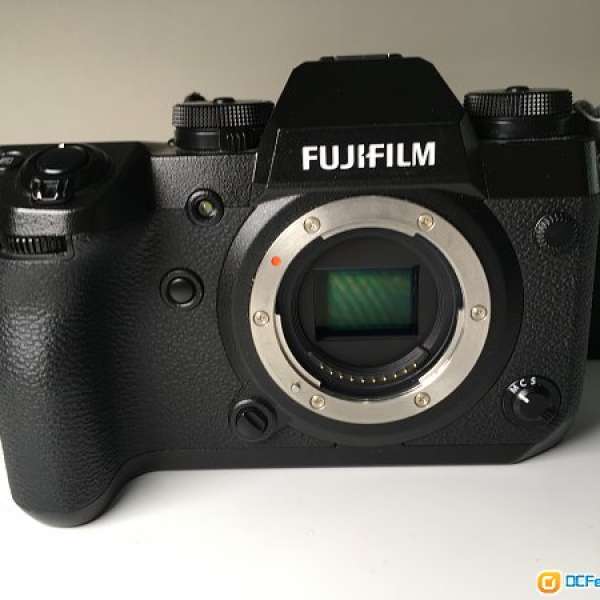 出售 fujifilm X-H1 body 行貨 full set 包3粒原廠wp126s