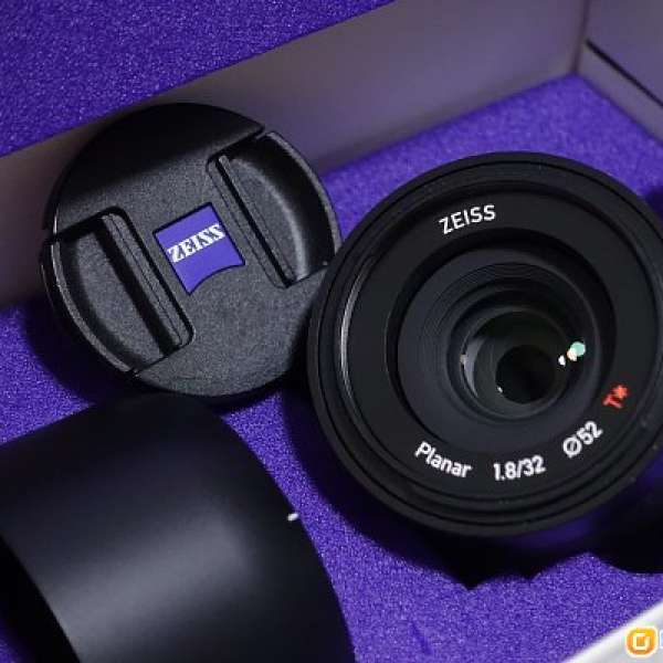 Sony E mount Zeiss Touit 1.8/32