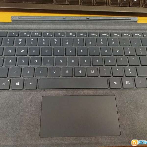 Microsoft Surface Pro Signature Type Cover