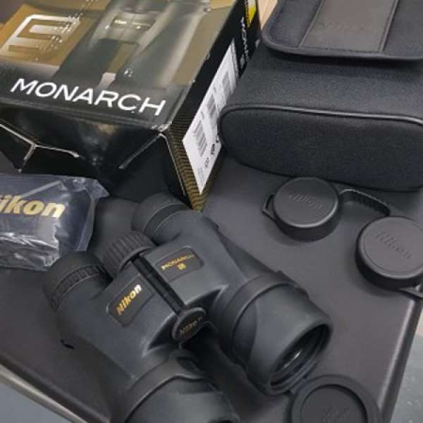 全新　望遠鏡Nikon MONARCH 5 12 x 42 Black Binoculars 抽獎禮物