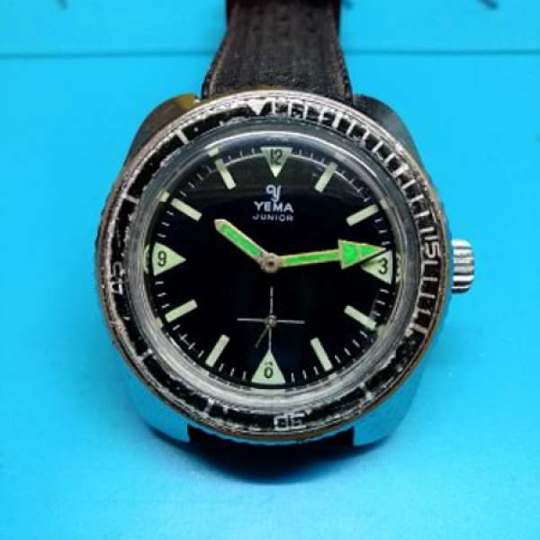 Vintage yema skin diver