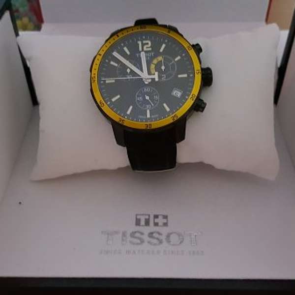 99% New Tissot 土豪金 瑞士石英機芯 男士腕錶 (可少議)