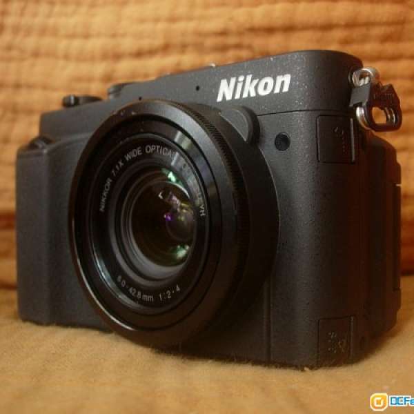 Nikon  P7700  28-200mm  半專業數碼相機 ( 可反mon )