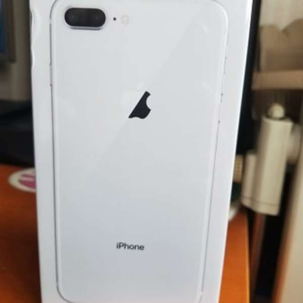賣全新未開封iphone 8plus 256gb銀色