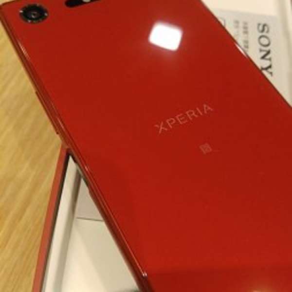 Sell Sony Xperia XZ Premium  紅色 90%新 全套連盒