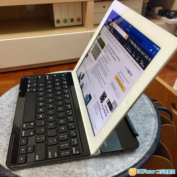 Logitech Ultrathin Keyboard Cover