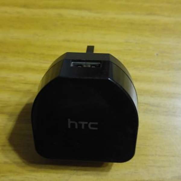 7 成新 HTC 原裝火牛插