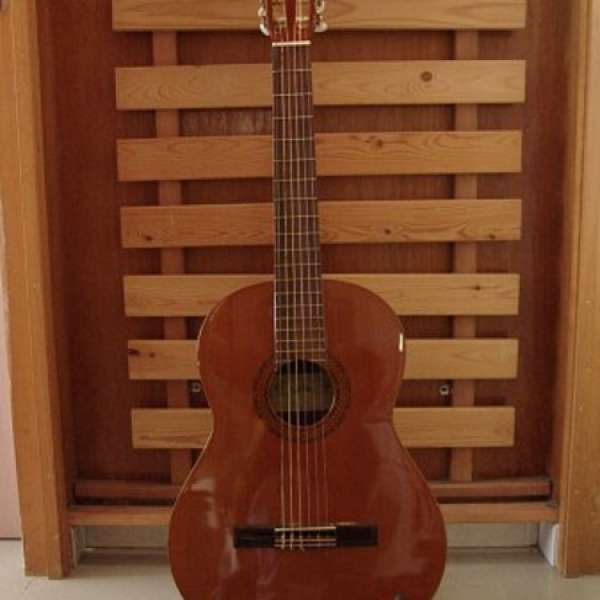 Aria mod 20 spanish guitar