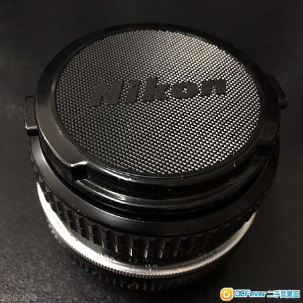 Nikon 50mm f/1.8 AI