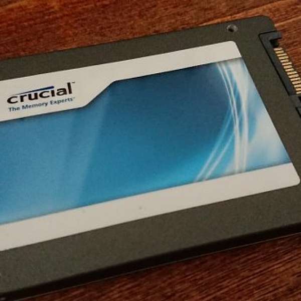Crucial M4 256Gb 固態硬碟