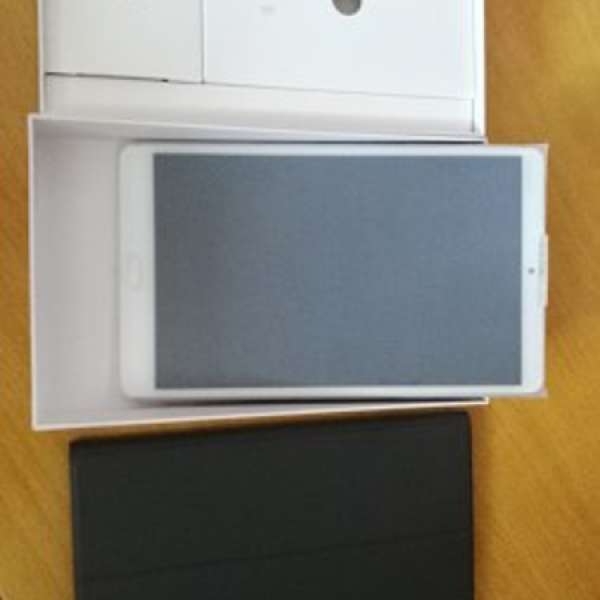 99%新 香港行貨 華為 HUAWEI MediaPad M5 8.4" 有保養，有原廠套