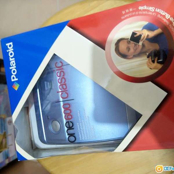Polaroid One Classic 600