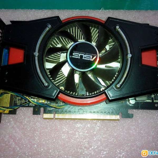 ASUS Nvidia GeForce GTX550 Ti 1G DDR5 顯示卡