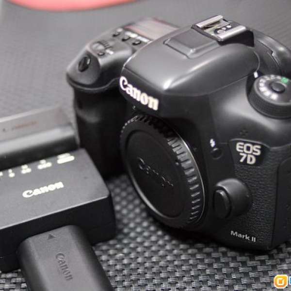 95%New Canon EOS 7D Mark II