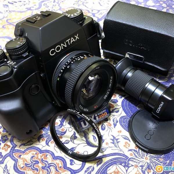 Contax RX + Contax 50mm F1.7 MMJ + F-2N finder