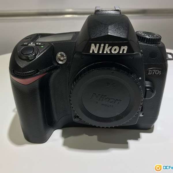 Nikon D70s