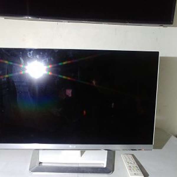 LG 32吋 無邊框 120hz 3D smart tv 32LM6690 電視