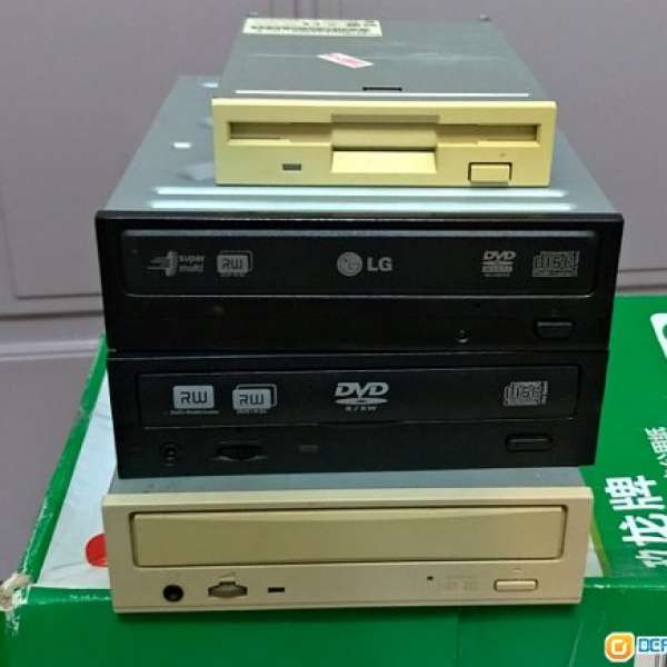 IDE DVD-RW + DVD-ROM + Floppy disk