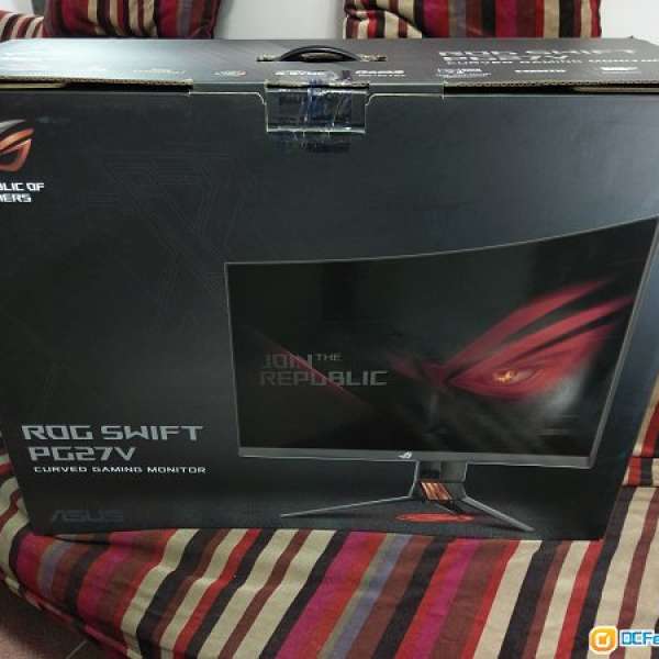 ASUS ROG Swift PG27VQ(1MS/165HZ/G-SYNC/投射燈底座/曲面電競顯示器)