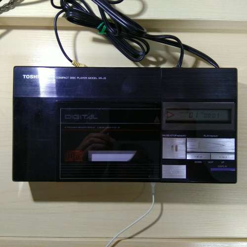 Vintage TOSHIBA XR-J9 CD Player