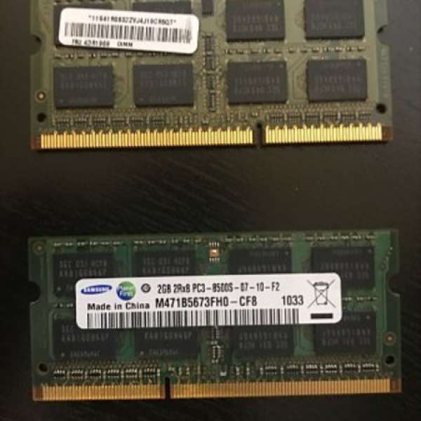 Samsung 2條筆記簿 RAM 共 4GB